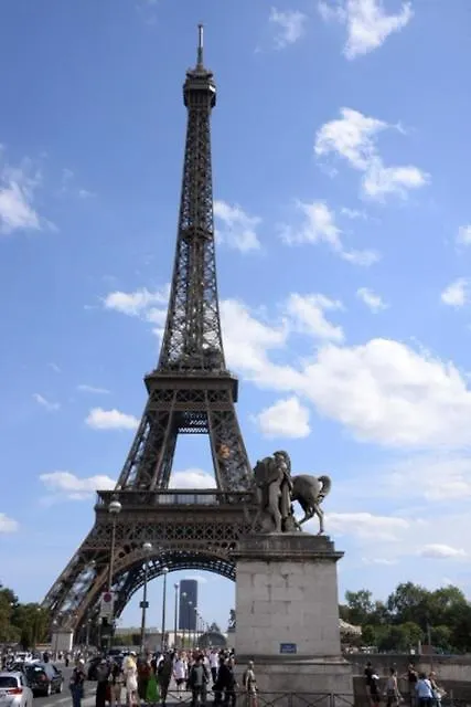 Ubytování v soukromí Apartmán Eiffel Edge Escape 30 M From Eiffel Tower Paříž