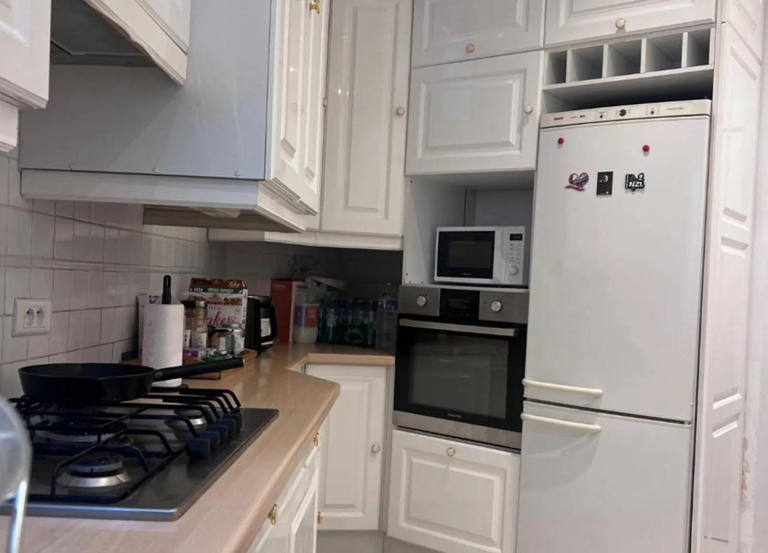 Homestay Eiffel Edge Escape 30 M From Eiffel Tower Apartment Paris France