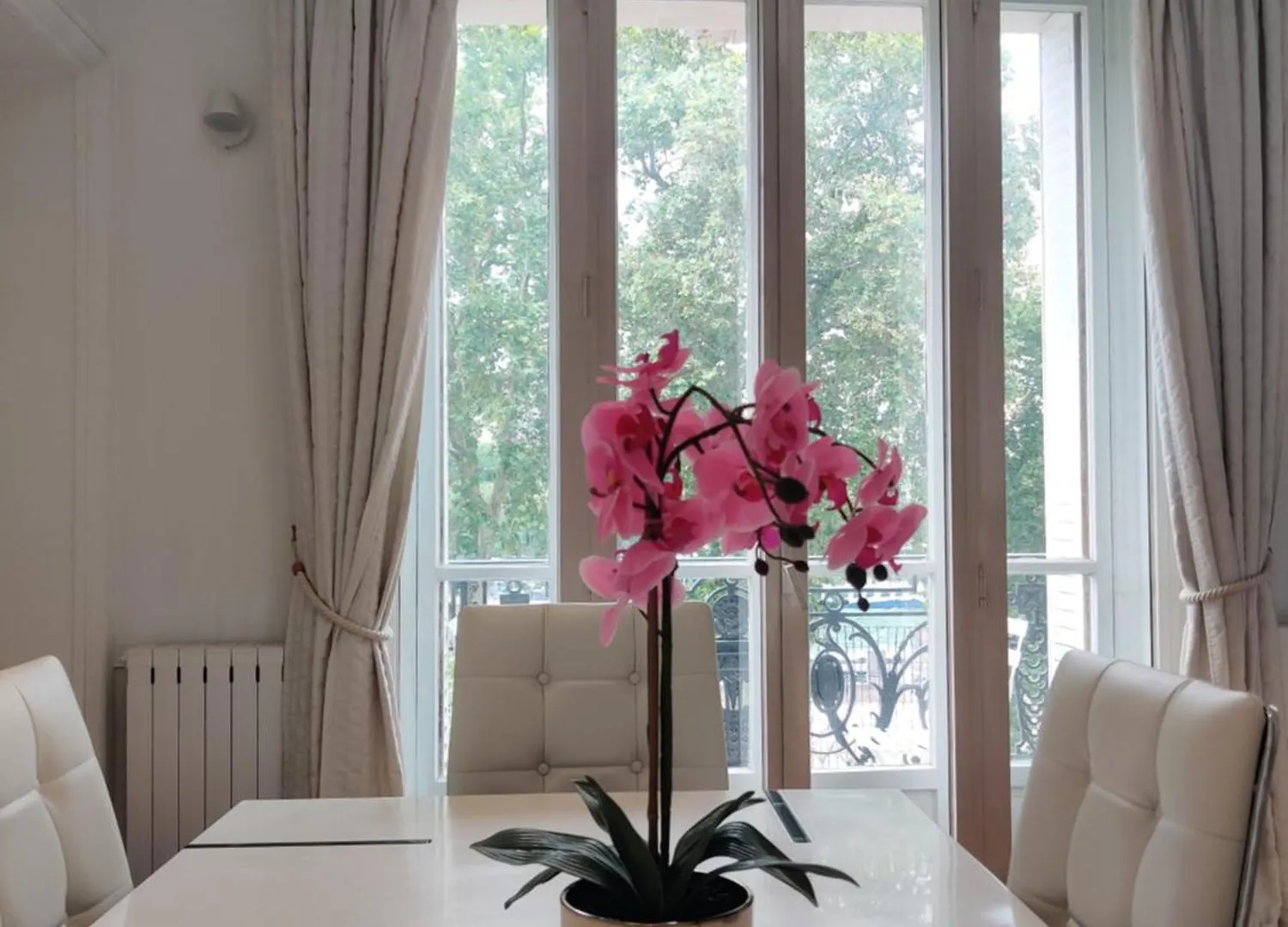 Eiffel Edge Escape 30 M From Eiffel Tower Apartment Paris 0*,