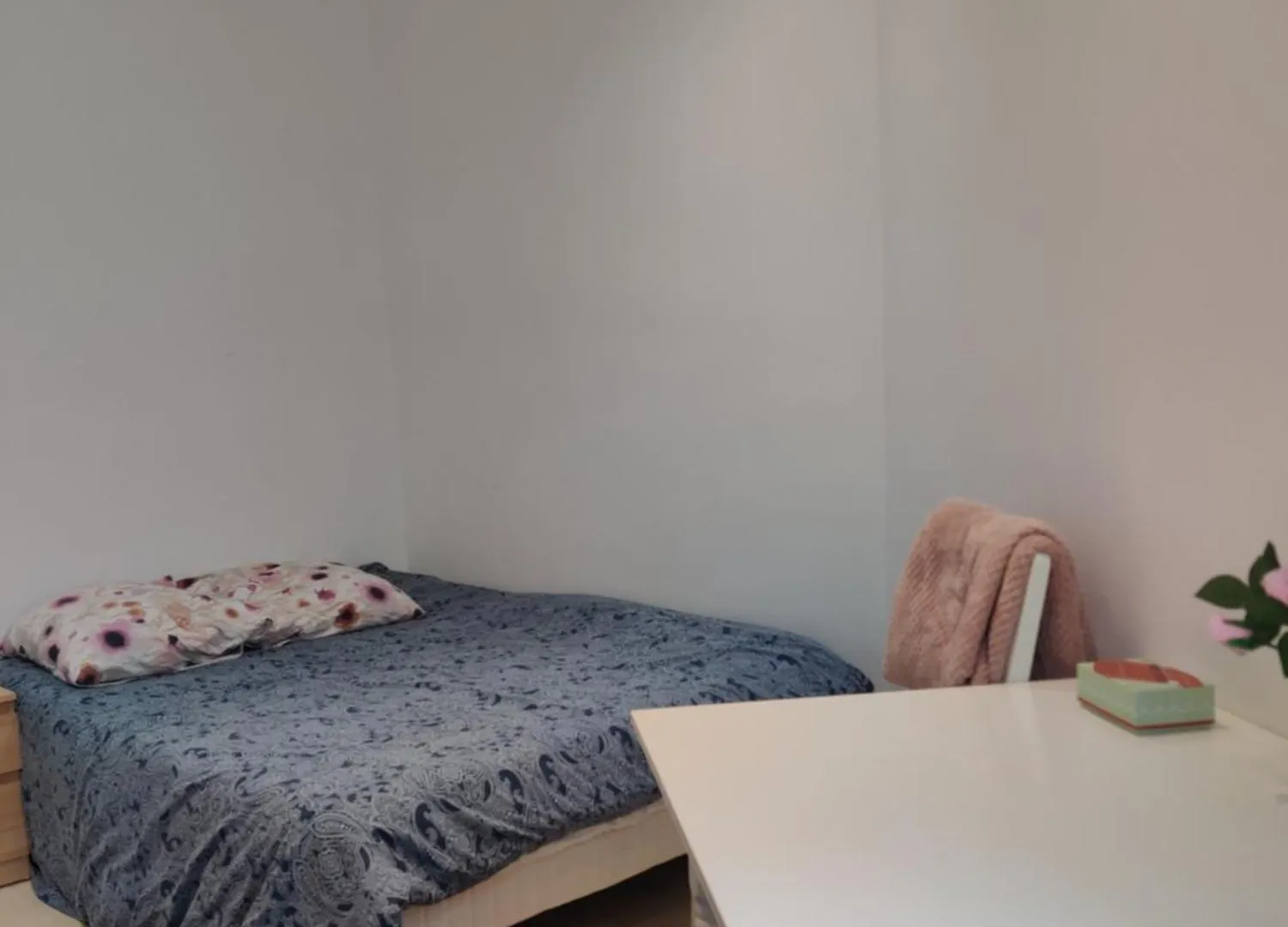 Homestay Eiffel Edge Escape 30 M From Eiffel Tower Apartment Paris France